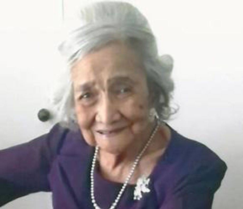 Teodomira "Lily" Adriano Maccallum Profile Photo