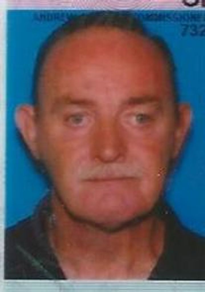 Dennis "Dale" Tucker