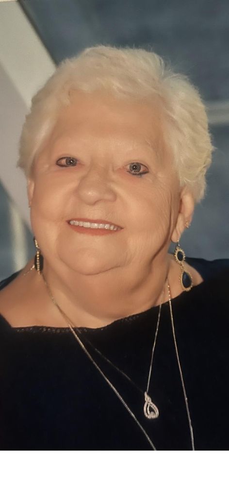 Geraldine Lilly Profile Photo
