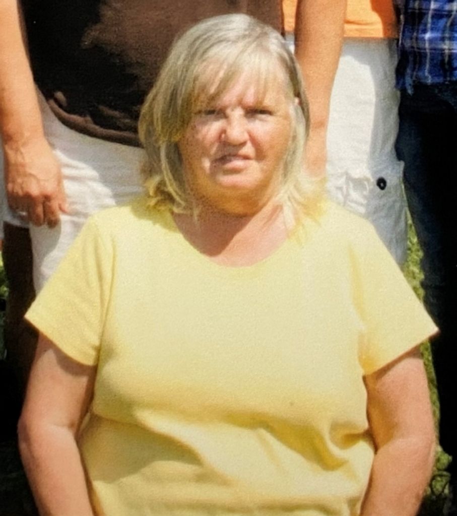 Shirley Ann (Gardner)  Lynn