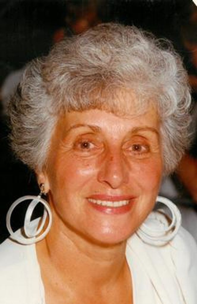 Elizabeth Grammaticas