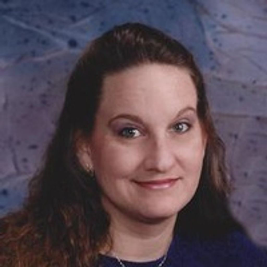 Kelly Benton