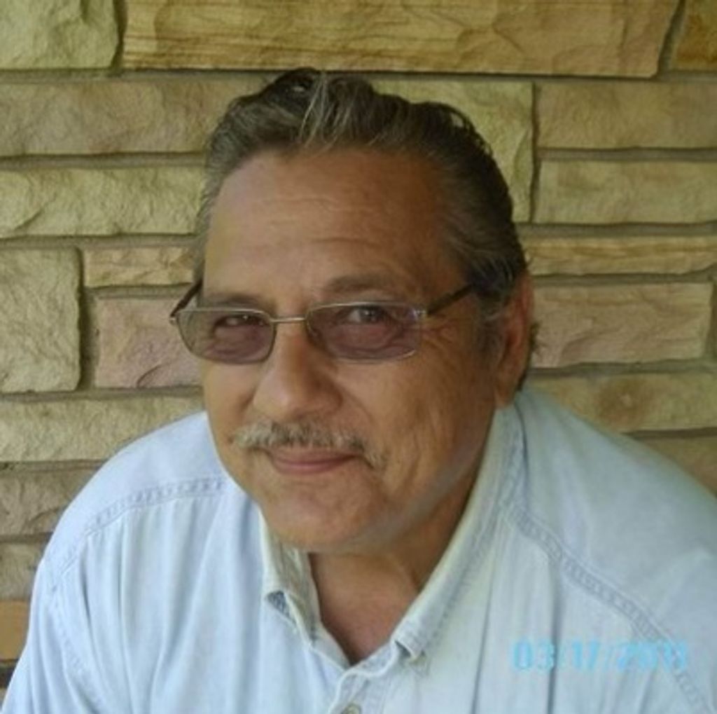 Marcello Moret (Mike) Molina Profile Photo