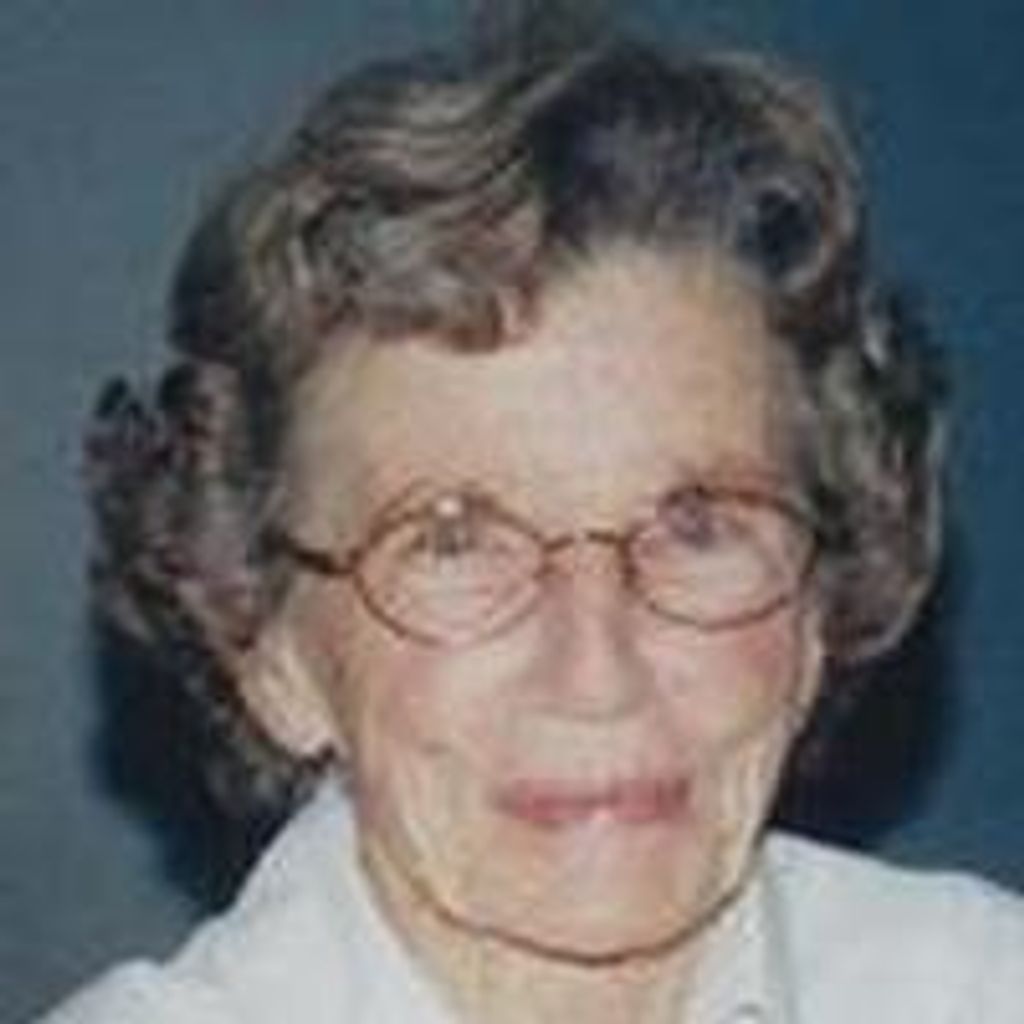 Pauline Hunt
