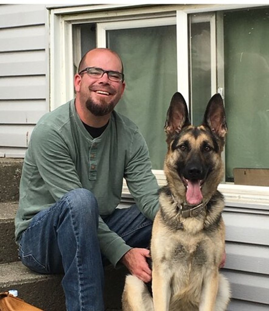 Michael Christopher Lahn Profile Photo