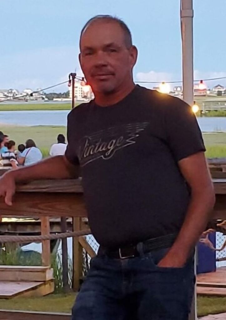 Francis "Frank" John Makely