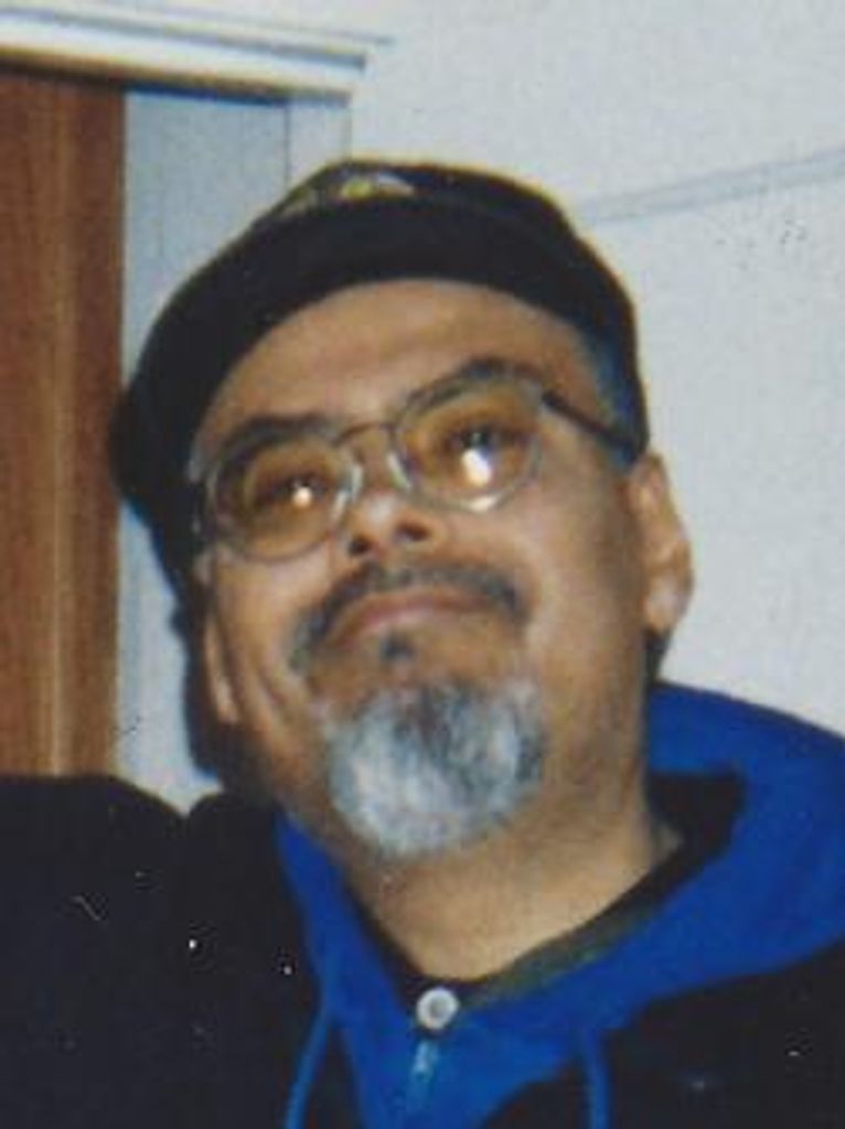 Carmelo Camacho Jr. Profile Photo