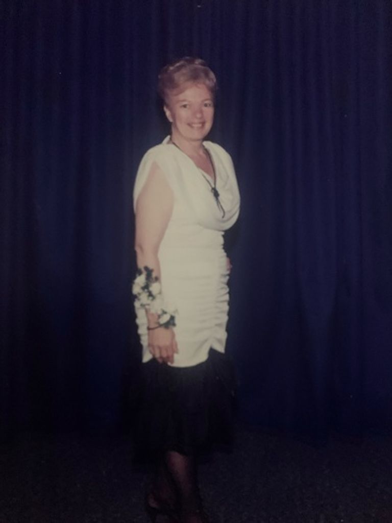 Mary Ravanis Profile Photo