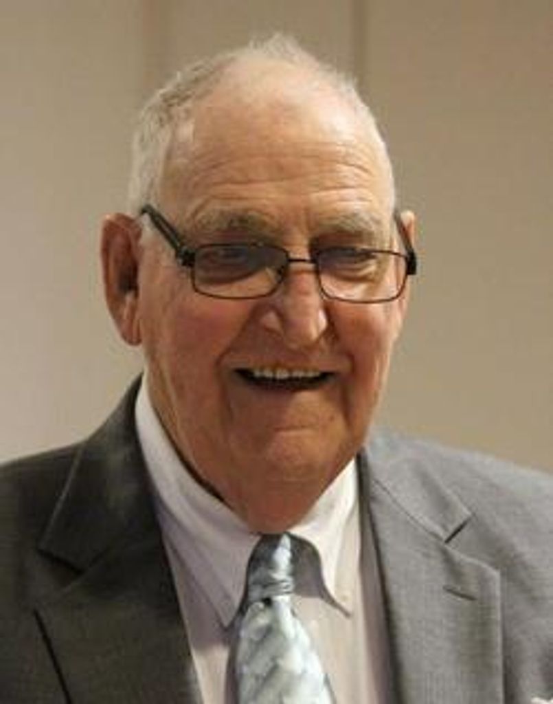 Arthur "Art" J. Shackleton