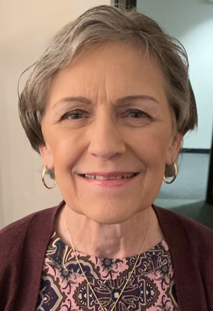 Kathryn Santos Tanner Profile Photo