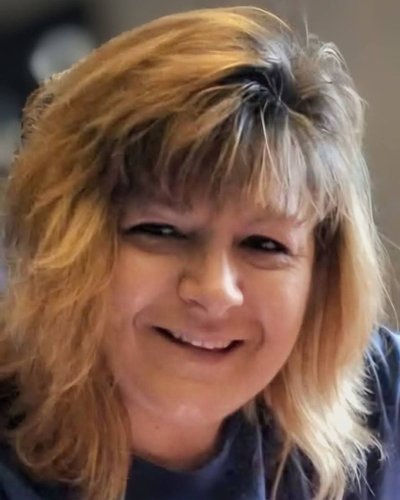 Renae Noel Hazelton Profile Photo