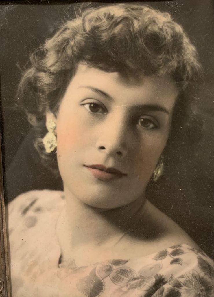 Alicia G. Castro