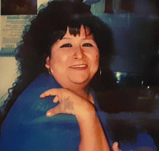 Vivian Flores Marquez Profile Photo
