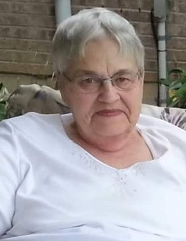 Cora Sue (Johnson)  Constant Profile Photo