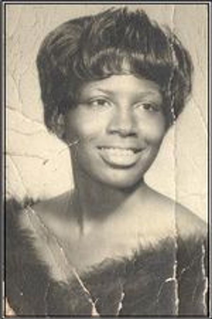 Helen Bell Hodge Profile Photo