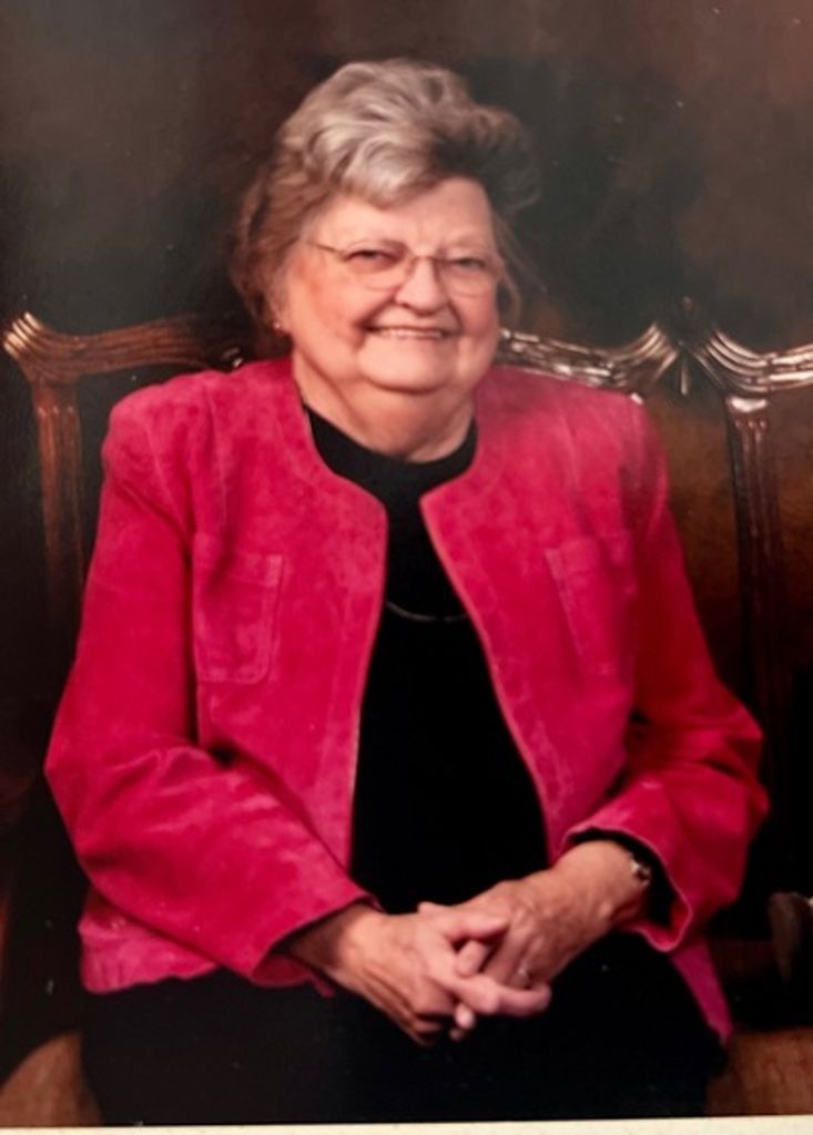 Evelyn Hand Profile Photo