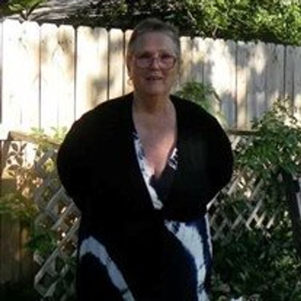 Vivian  Inez Hendricks
