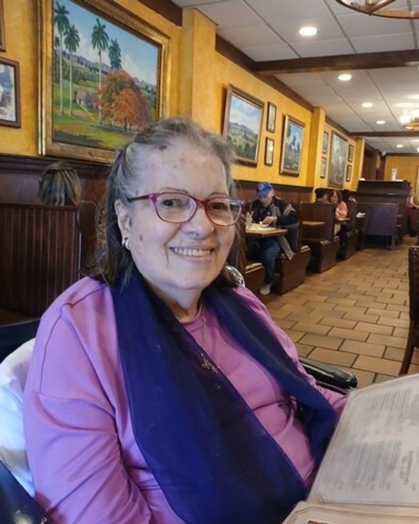 Estela Yebra Profile Photo