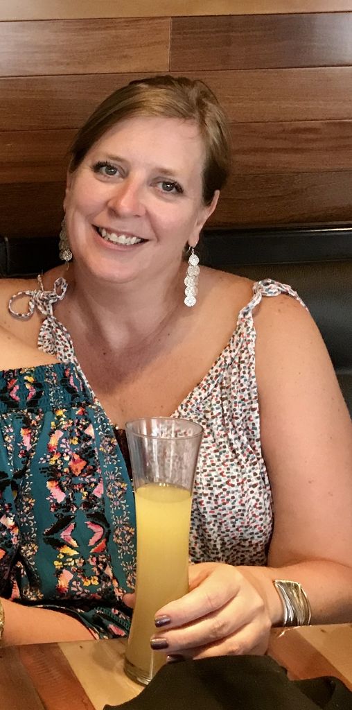 Elizabeth "Betsy" Traczek Profile Photo