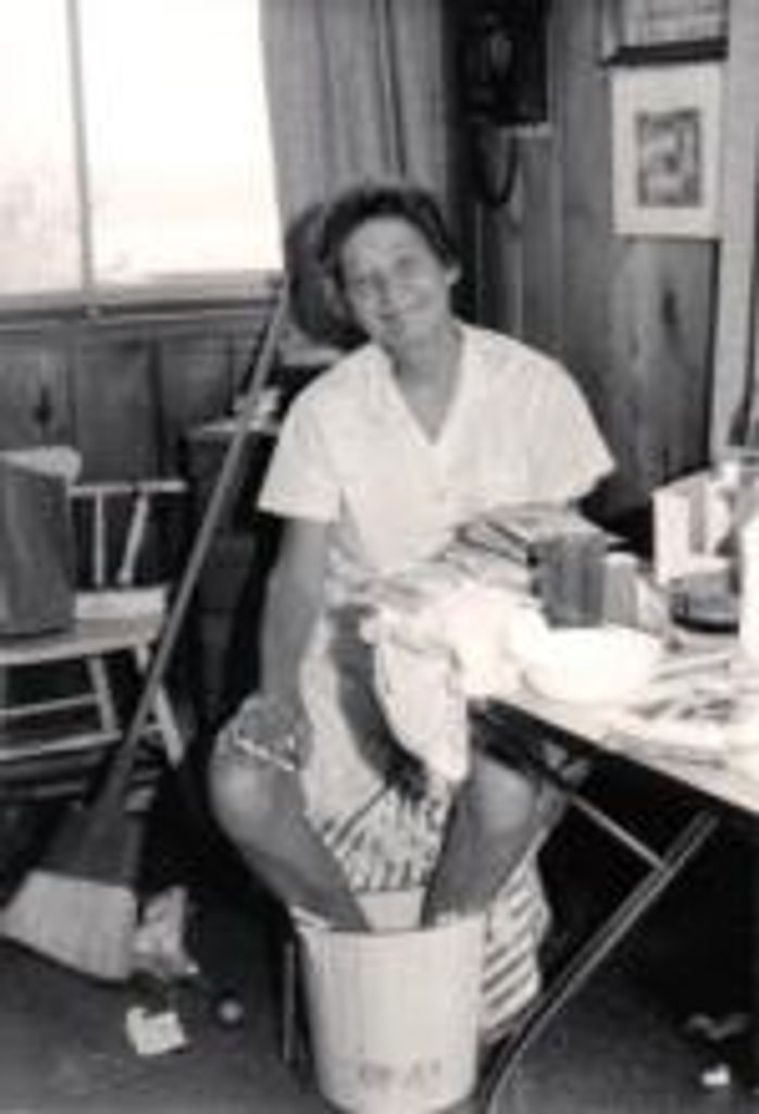 Kathryn "Kat" Kelly (Neubecker)