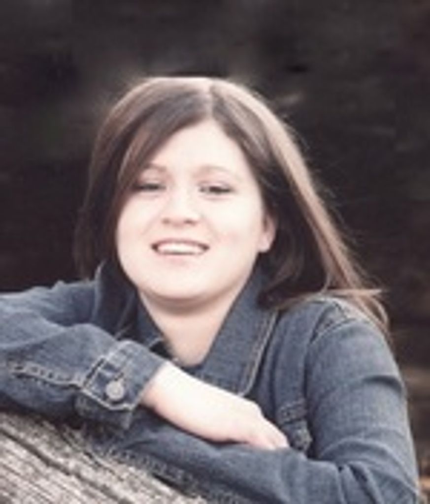 Shaylene Lee Reaves Profile Photo