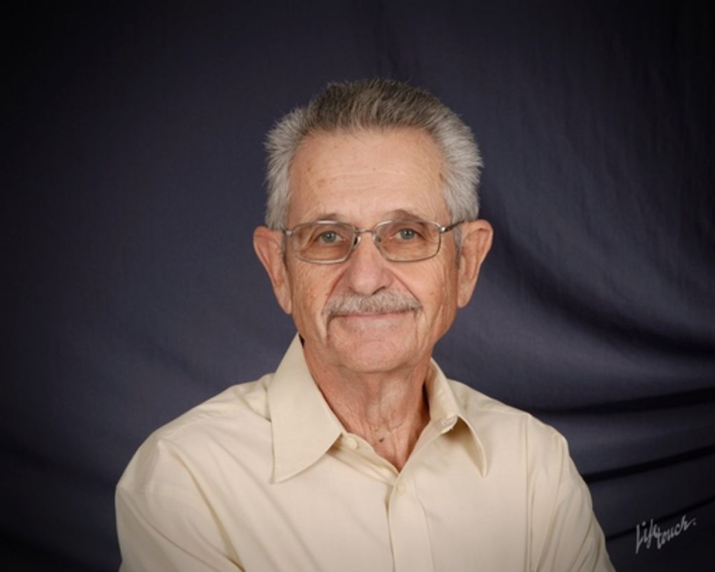 Dennis James Lucht Profile Photo