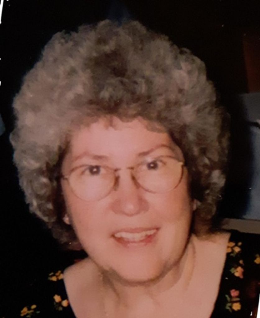 Eva Clare Lacerra Moser Profile Photo