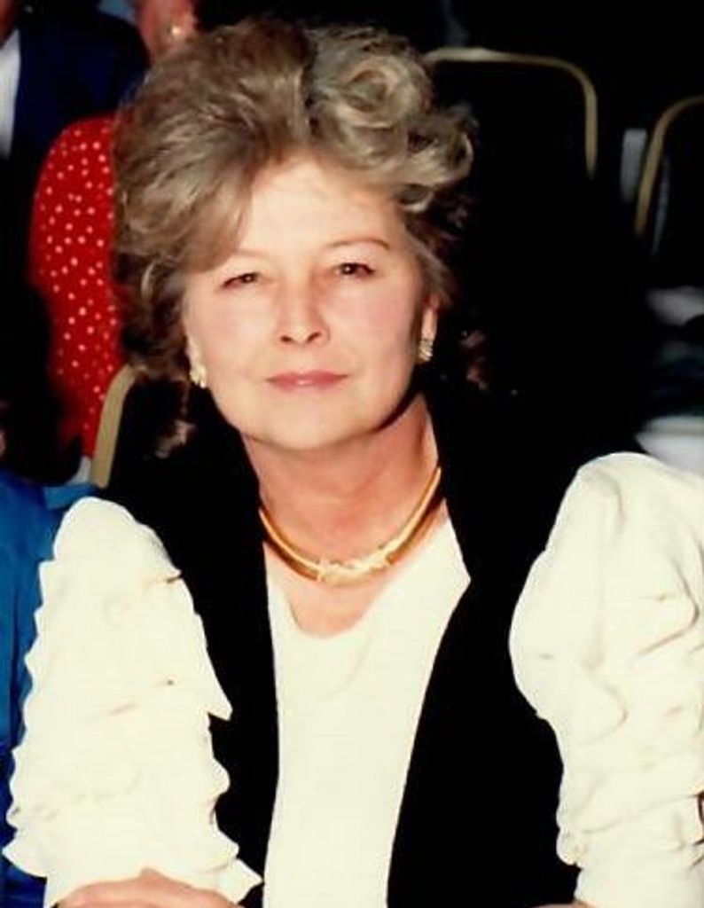 Marie Busch