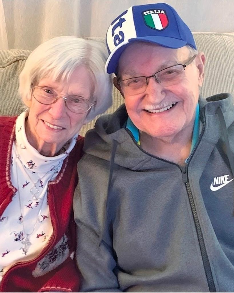 Gladys Joann Nicolard