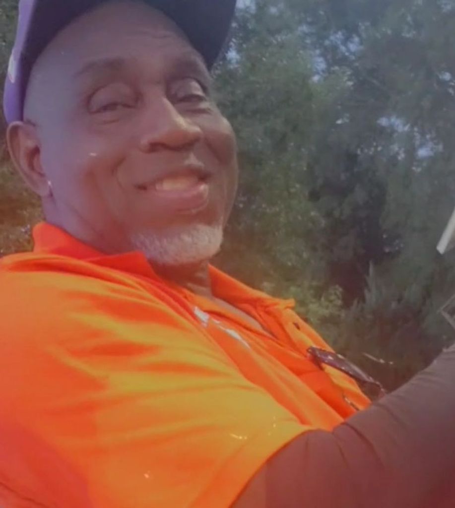 Derrick  Hyman 