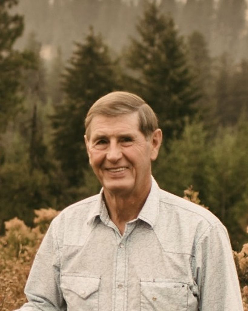 Steven J. Henderson Profile Photo