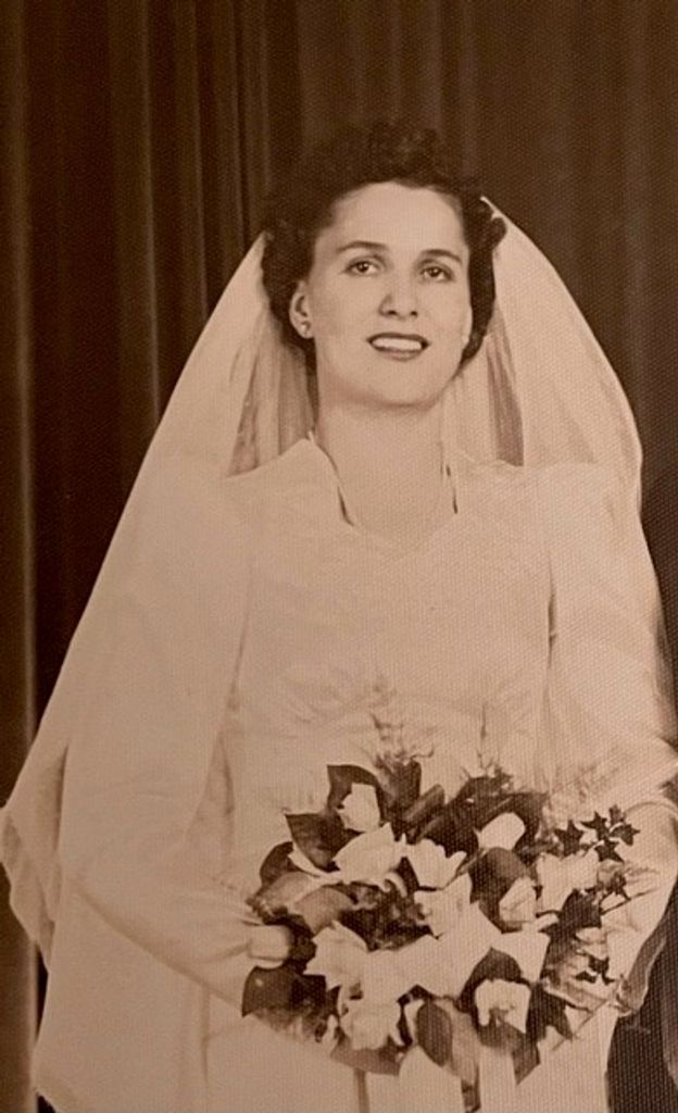 Bertha Helen Peters Profile Photo