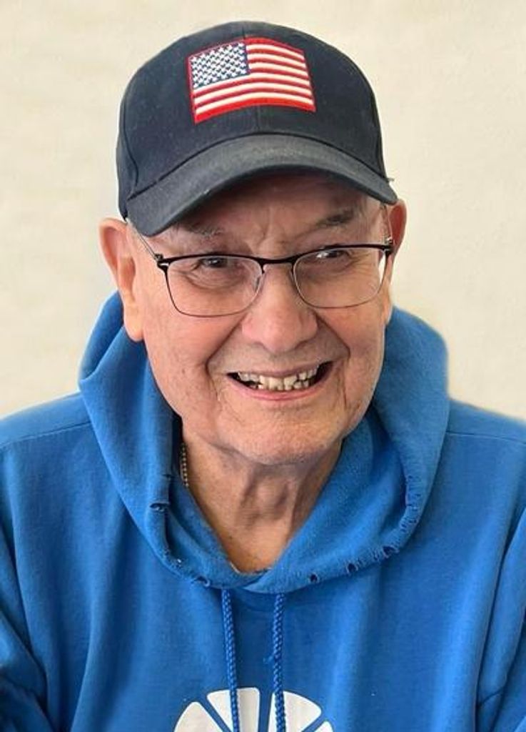 Carl Lindlauf Profile Photo