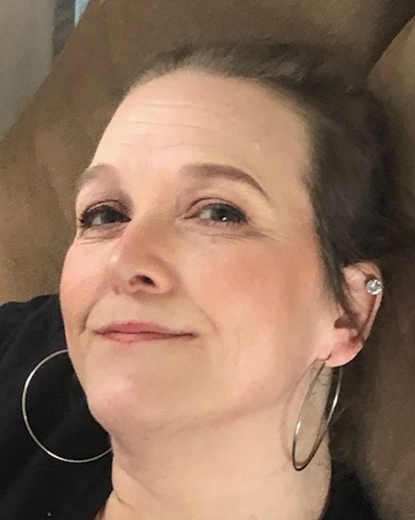 Amanda Larney Profile Photo