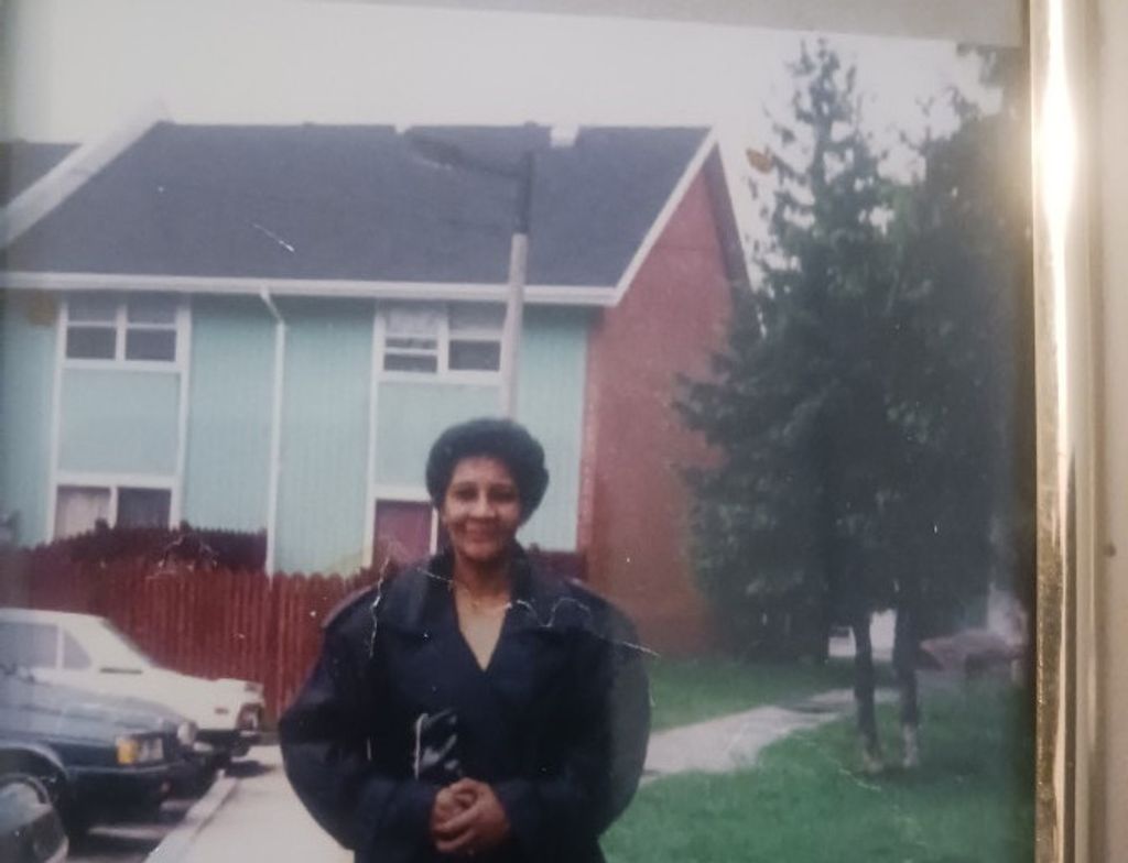 Betty Price Profile Photo