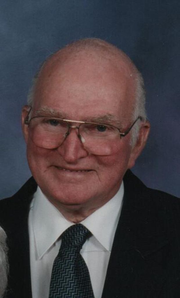 Dale Lloyd Bentley Profile Photo