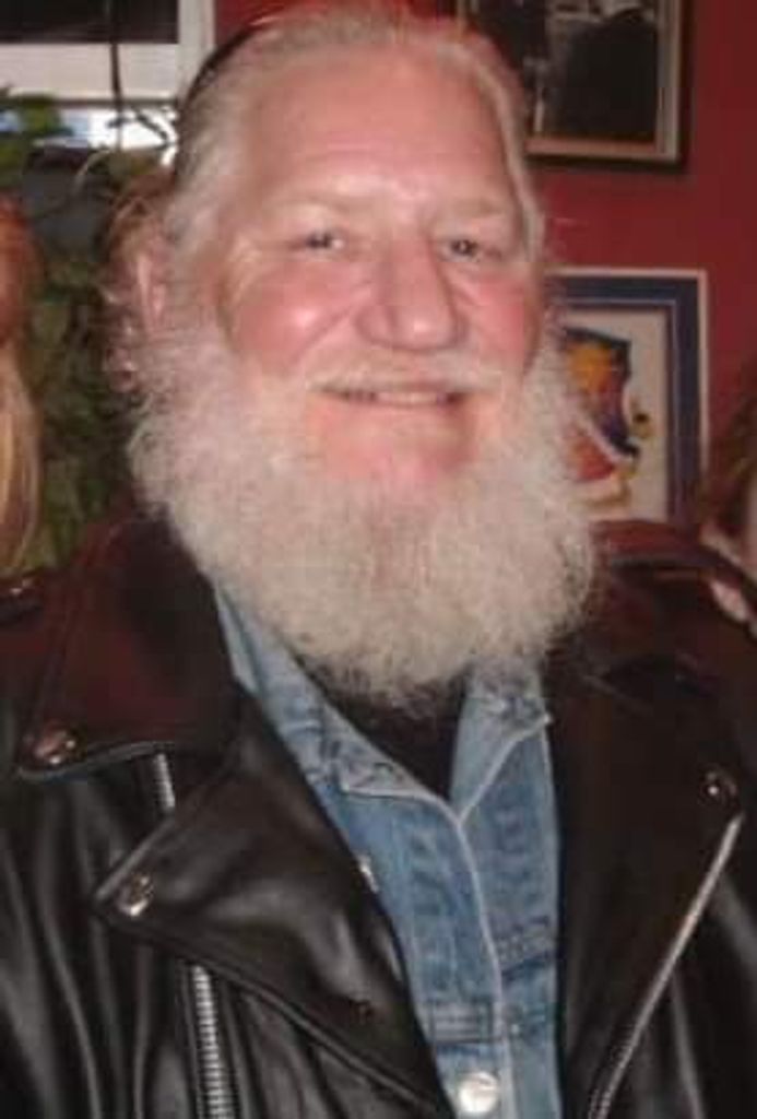 Michael J Albrecht Profile Photo