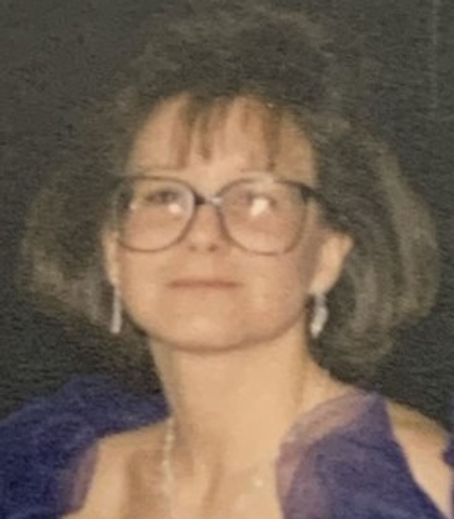 Carole Tomlins