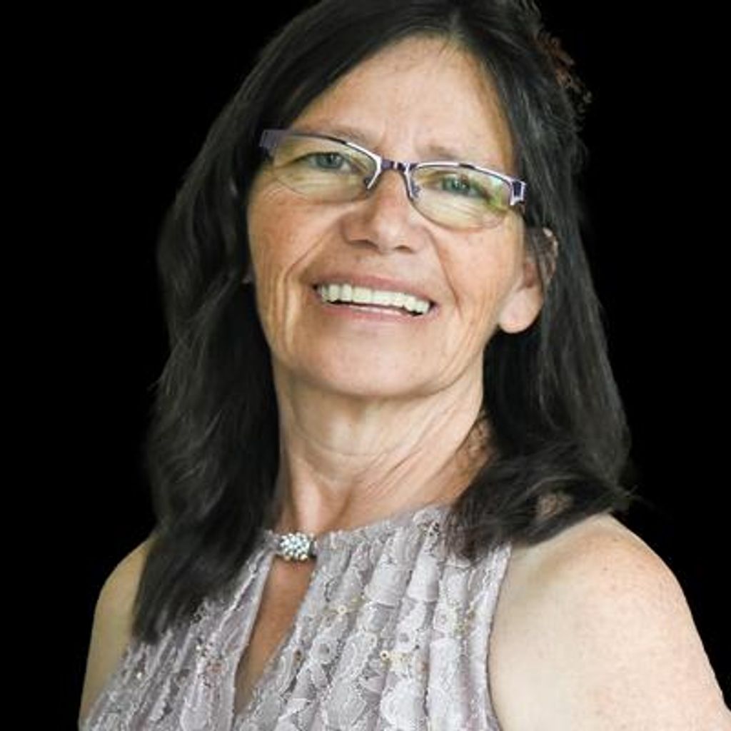 Sandy Castillo Profile Photo