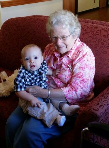 Evelyn J Steer photo gallery thumbnail 11 of 62