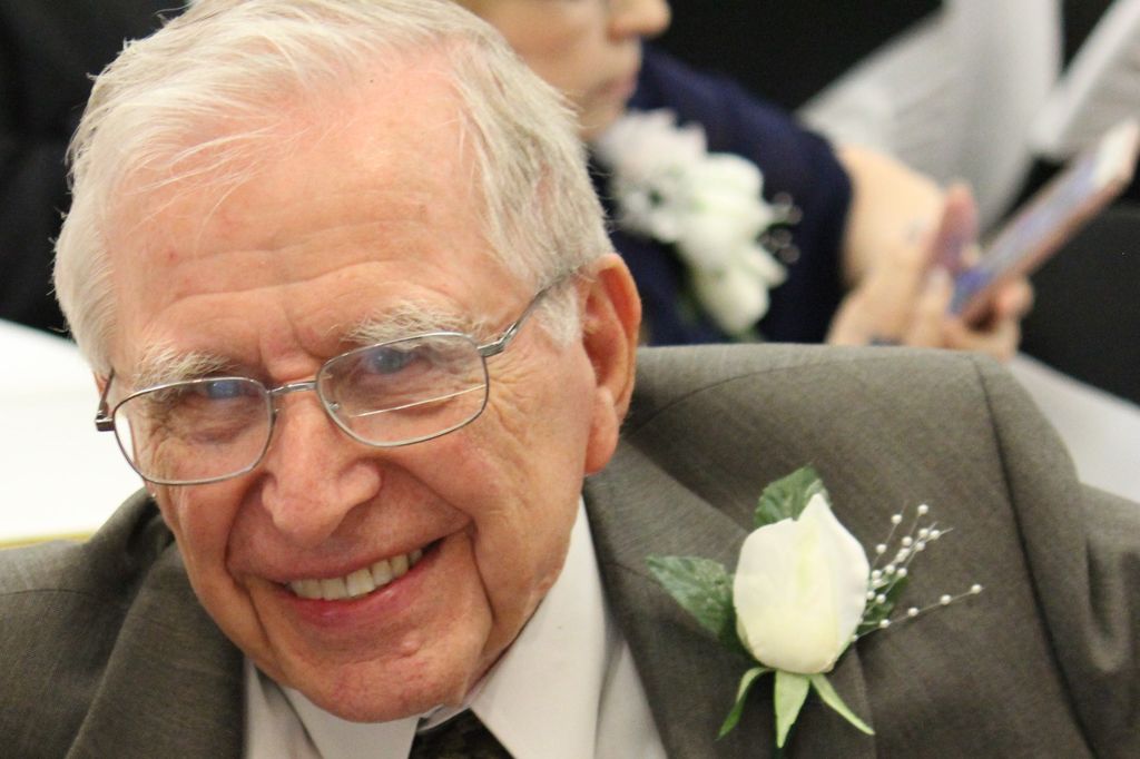 Merle Eugene Holsen Profile Photo