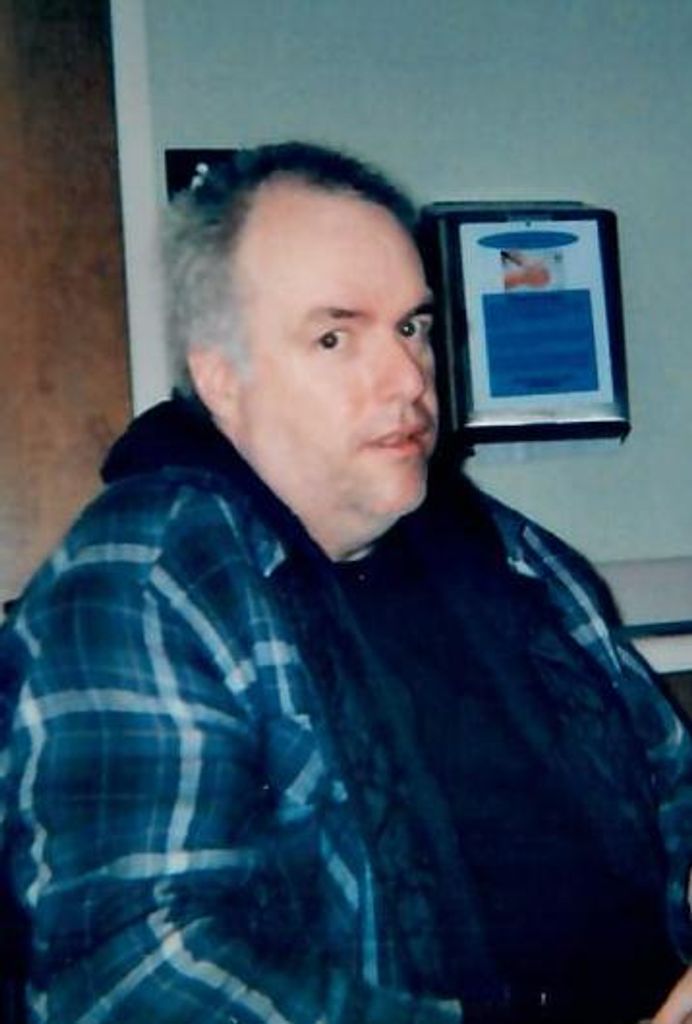 David E Schnepp