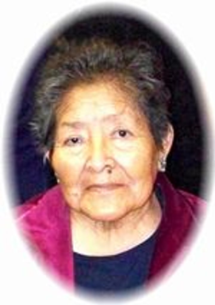 Edna Leon