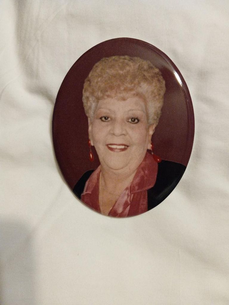 Dora Valdemar Profile Photo