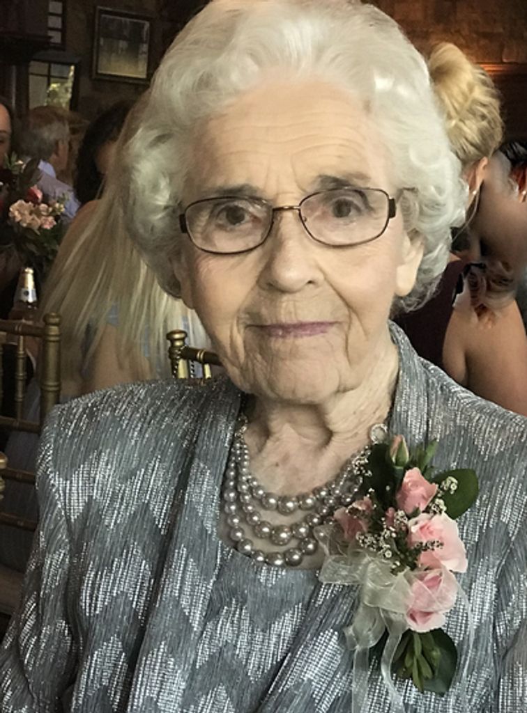 Marilyn Bernice Luehr