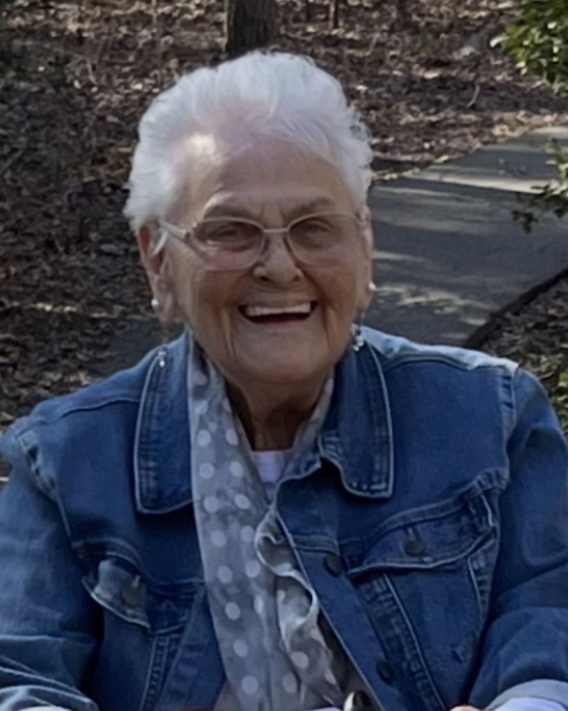 Barbara "Judy" Caroline Cave Edwards Profile Photo