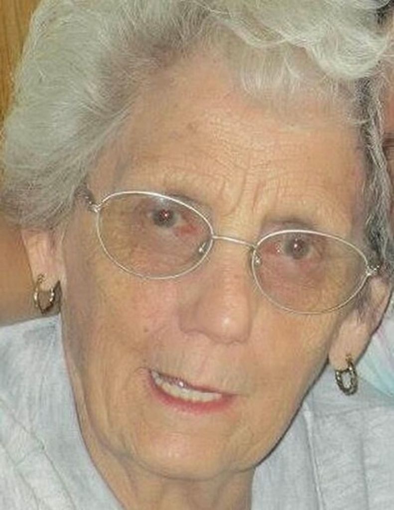 Lillian "Lil" Greear Profile Photo