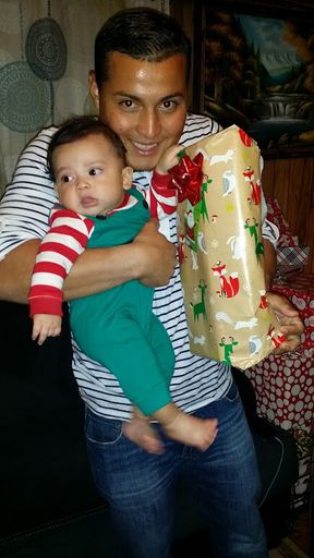 Moises Exequiel Velasquez Osorio photo gallery thumbnail 92 of 237