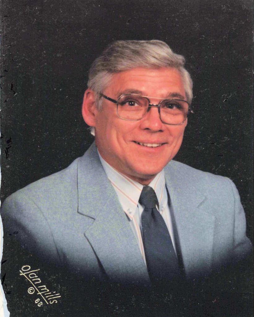 Robert "Bob" Lee Jones