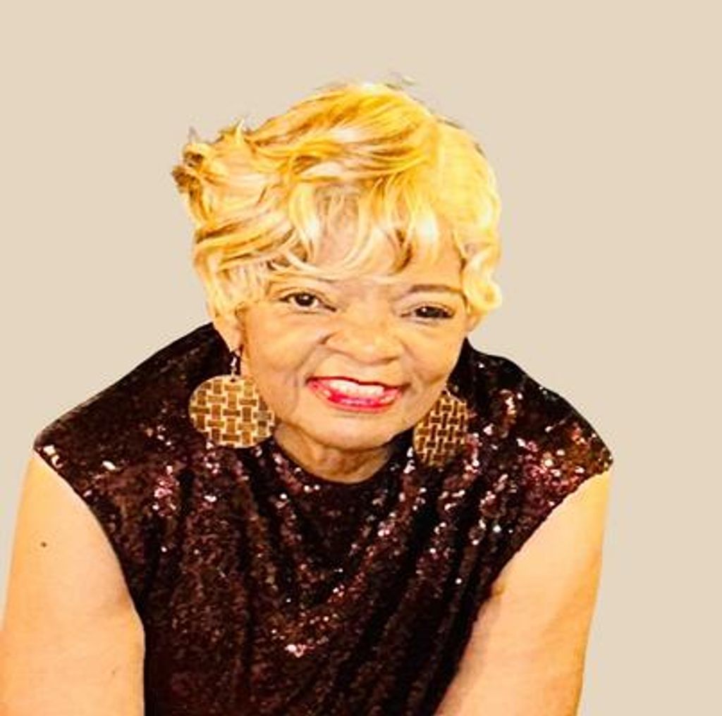 Yvonne Davis Walker Profile Photo